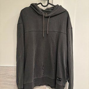 The Washed Hoodie in Dark Grey (Frank & Oak) - Men Size M